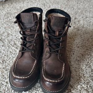 Frye Dakota Mid Lace Boys Boots Dark Brown Leather size 1.5